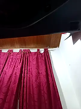 tetasgrandes karol online show from 01.11.25