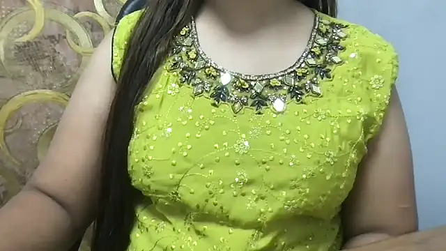 Snapshot of KhwahisHH chatting on 06.14.26 KhwahisHH online show from 06.14.26