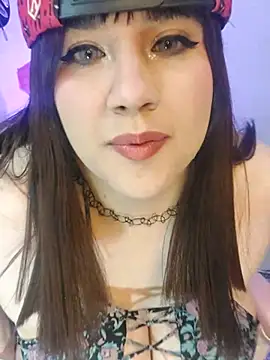 ItsNaiixa online show from 02.16.25