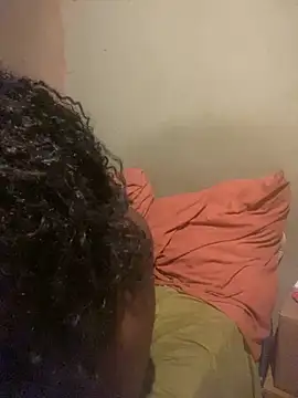 Moorella1 online show from 04.18.26