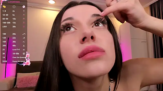 Snapshot of SweetAmeliaaa chatting on 10.07.25 SweetAmeliaaa online show from 10.07.25