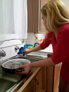 Snapshot of lamorbosa37 chatting on 12.05.24 lamorbosa37 online show from 12.05.24