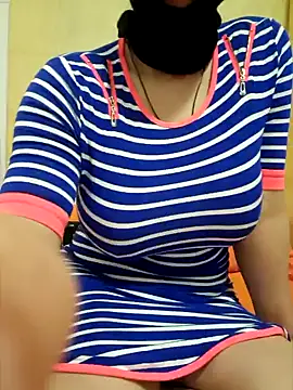 Snapshot of lamorbosa37 chatting on 01.19.25 lamorbosa37 online show from 01.19.25