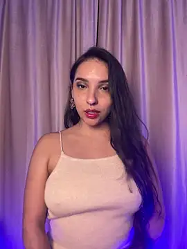 ThaliaRivera  online show from 10.17.25