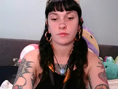 Marcelinegoddess online show from 10.28.25