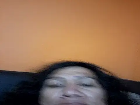 miicheele32 online show from 12.03.25