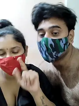 IND COUPLE1 online show from 12.17.24