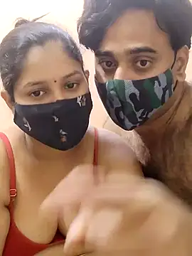 IND COUPLE1 online show from 01.02.25