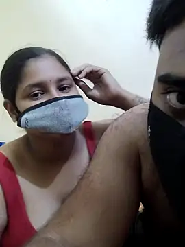 IND COUPLE1 online show from 04.16.26