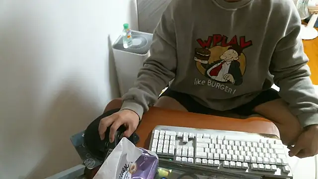 Snapshot of Stellan_0412 chatting on 02.13.26 Stellan 0412 online show from 02.13.26