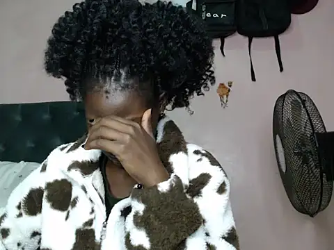 TrishaKalid online show from 01.30.25