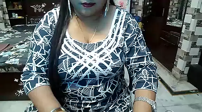 Snapshot of kiranpreet85 chatting on 01.30.25 kiranpreet85 online show from 01.30.25