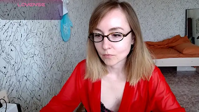Athena Richards online show from 05.17.26