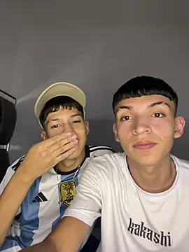 Snapshot of Juan_Nd_Steven chatting on 12.10.24 Juan Nd Steven online show from 12.10.24