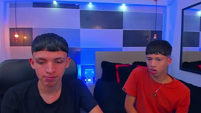 Snapshot of Juan_Nd_Steven chatting on 12.12.24 Juan Nd Steven online show from 12.12.24