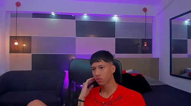 Snapshot of Juan_Nd_Steven chatting on 01.04.25 Juan Nd Steven online show from 01.04.25