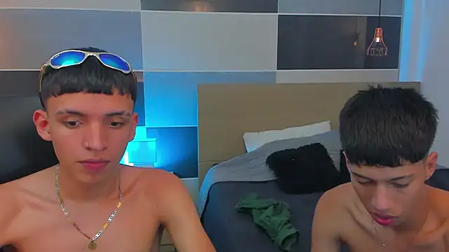 Snapshot of Juan_Nd_Steven chatting on 01.07.25 Juan Nd Steven online show from 01.07.25