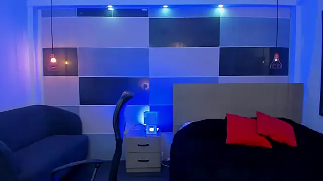 Snapshot of Juan_Nd_Steven chatting on 01.17.25 Juan Nd Steven online show from 01.17.25