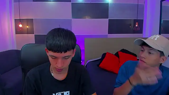 Snapshot of Juan_Nd_Steven chatting on 01.30.25 Juan Nd Steven online show from 01.30.25