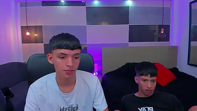 Snapshot of Juan_Nd_Steven chatting on 02.11.25 Juan Nd Steven online show from 02.11.25