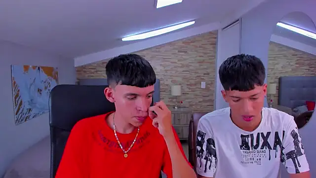 Snapshot of Juan_Nd_Steven chatting on 03.05.25 Juan Nd Steven online show from 03.05.25