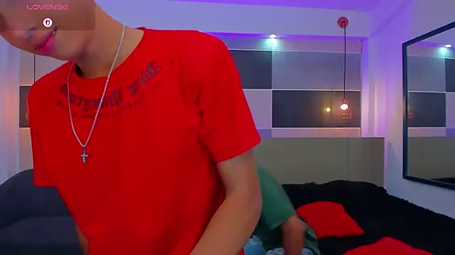 Snapshot of Juan_Nd_Steven chatting on 03.15.25 Juan Nd Steven online show from 03.15.25