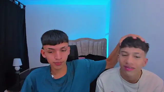 Snapshot of Juan_Nd_Steven chatting on 09.14.25 Juan Nd Steven online show from 09.14.25