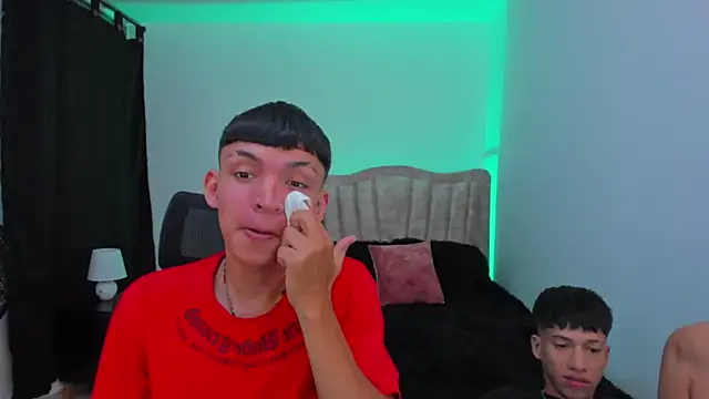 Snapshot of Juan_Nd_Steven chatting on 09.17.25 Juan Nd Steven online show from 09.17.25