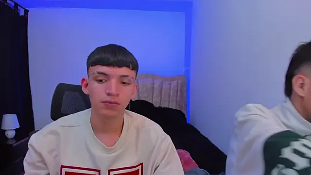 Snapshot of Juan_Nd_Steven chatting on 09.18.25 Juan Nd Steven online show from 09.18.25