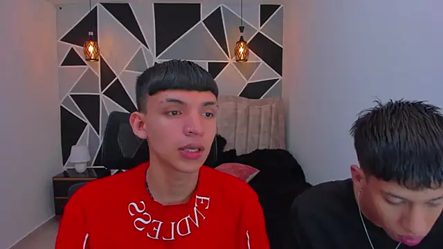 Snapshot of Juan_Nd_Steven chatting on 11.13.25 Juan Nd Steven online show from 11.13.25