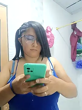  Angelinaandrade  online show from 11.25.25