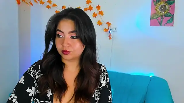 LiahDiaz online show from 12.20.24