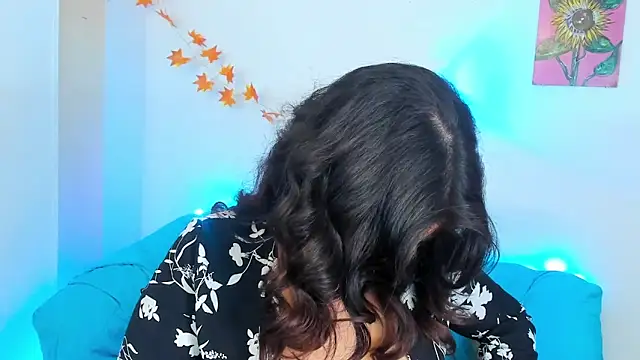 LiahDiaz online show from 12.25.24