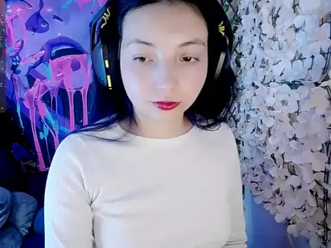 Snapshot of barbarablade chatting on 10.27.25 barbarablade online show from 10.27.25