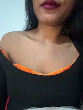 Hot Goldengirl online show from 12.14.25