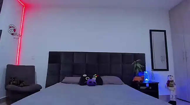 Alexander Martines online show from 12.22.24