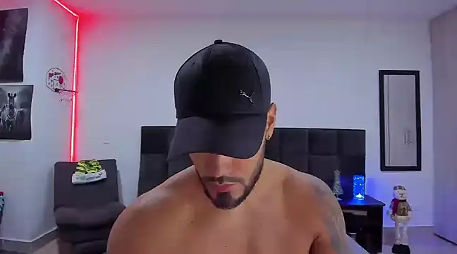 Alexander Martines online show from 12.24.24