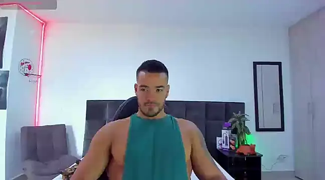 Alexander Martines online show from 03.17.25