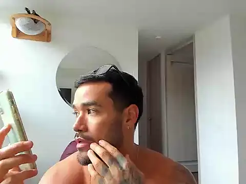 Snapshot of Alexander_Martines chatting on 07.15.26 Alexander Martines online show from 07.15.26