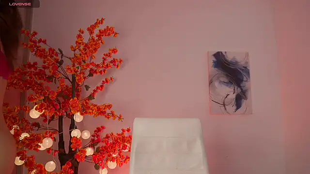 VictoriaHiill online show from 03.21.26