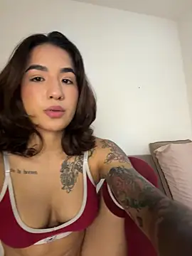 VictoriaHiill online show from 07.10.26