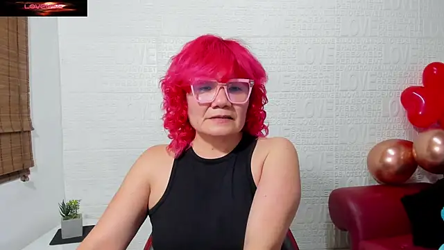 Salomeediaz  online show from 02.15.25