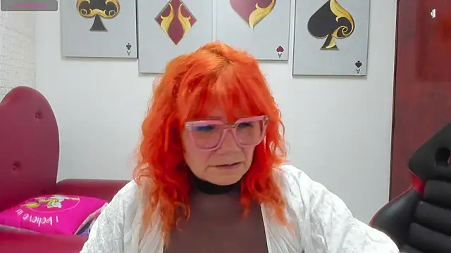 Snapshot of Salomeediaz_ chatting on 06.10.26 Salomeediaz online show from 06.10.26