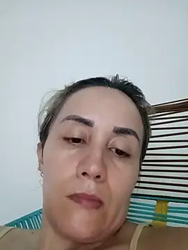 Isabel23zr online show from 04.19.26