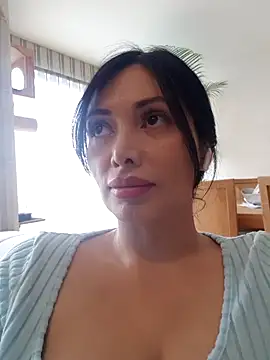 Snapshot of _monicab chatting on 11.15.25 monicab online show from 11.15.25