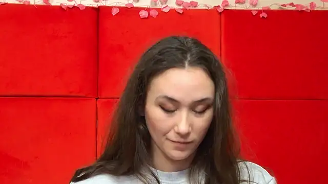 AliceMunro online show from 02.06.25