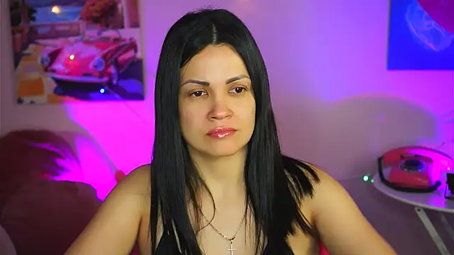 KarolinaRobinson online show from 02.18.25