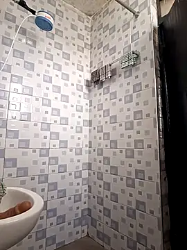 Petite 254 online show from 01.09.26