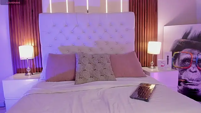 vega roux online show from 11.22.25