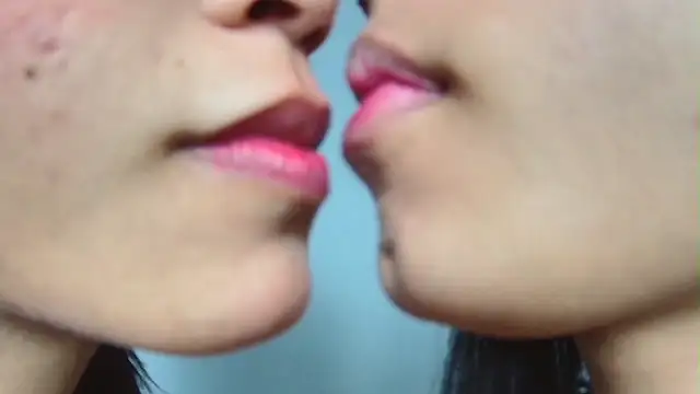 strawberrymia68 online show from 02.06.25